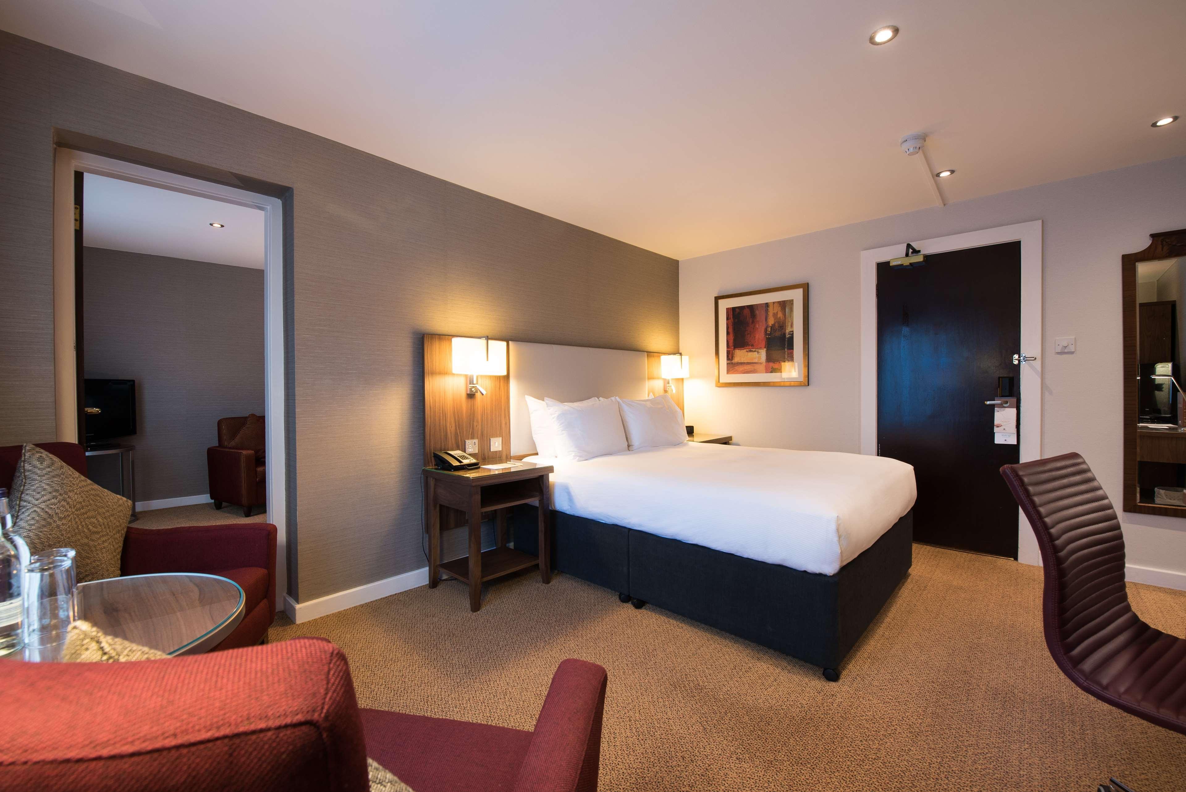Doubletree By Hilton Aberdeen Treetops Esterno foto