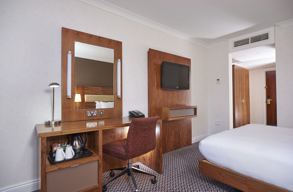 Doubletree By Hilton Aberdeen Treetops Esterno foto